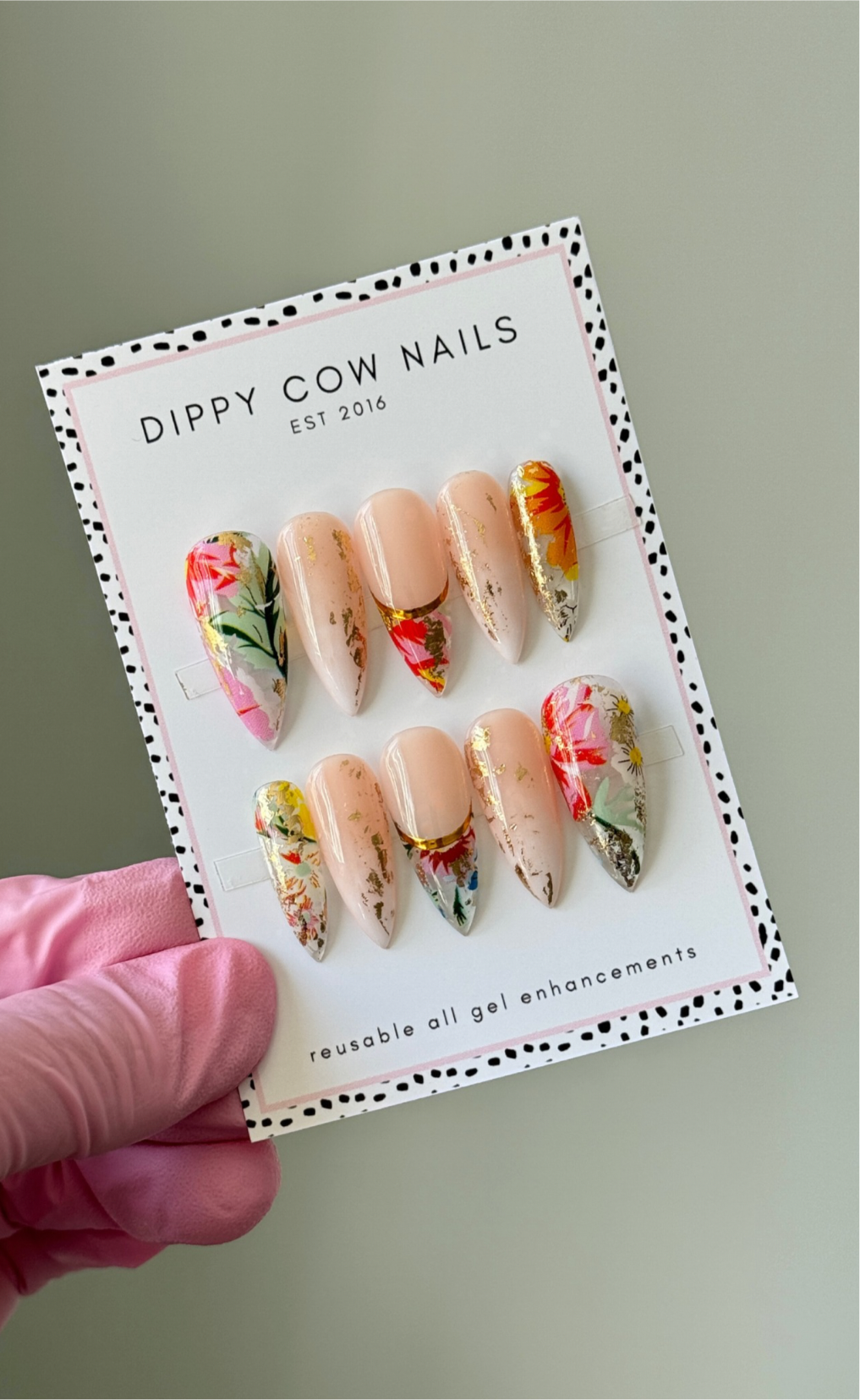Como la Flor | Bright Flower Ombre | Custom Press On Nails