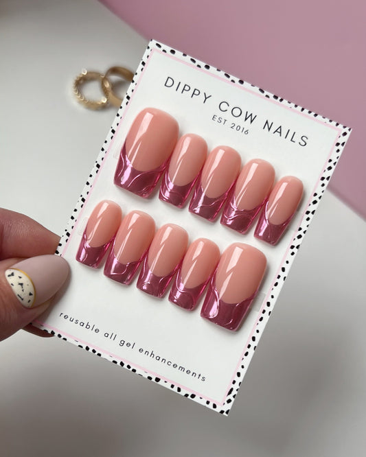 DIPPY COW NAILS