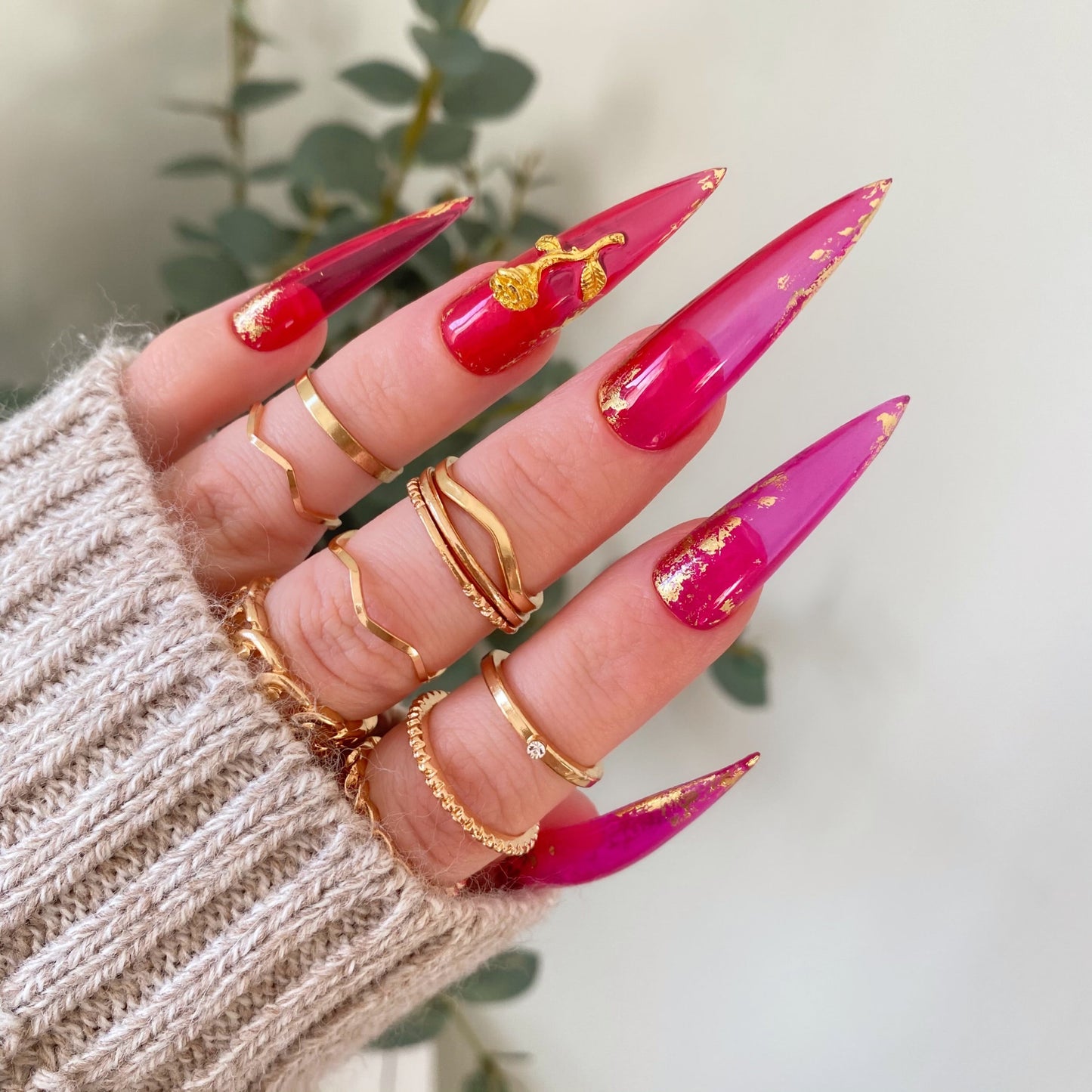 DIPPY COW NAILS