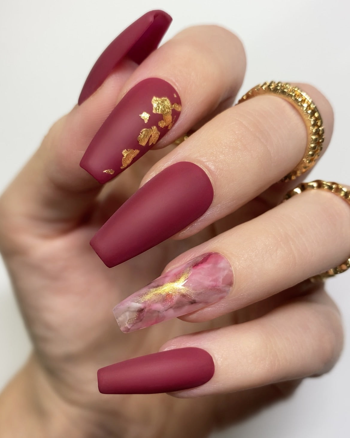 DIPPY COW NAILS