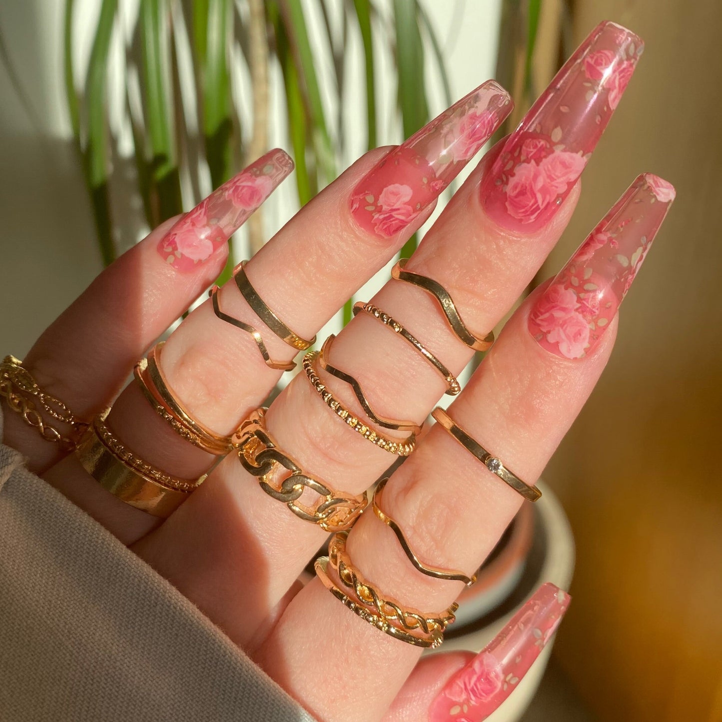 DIPPY COW NAILS