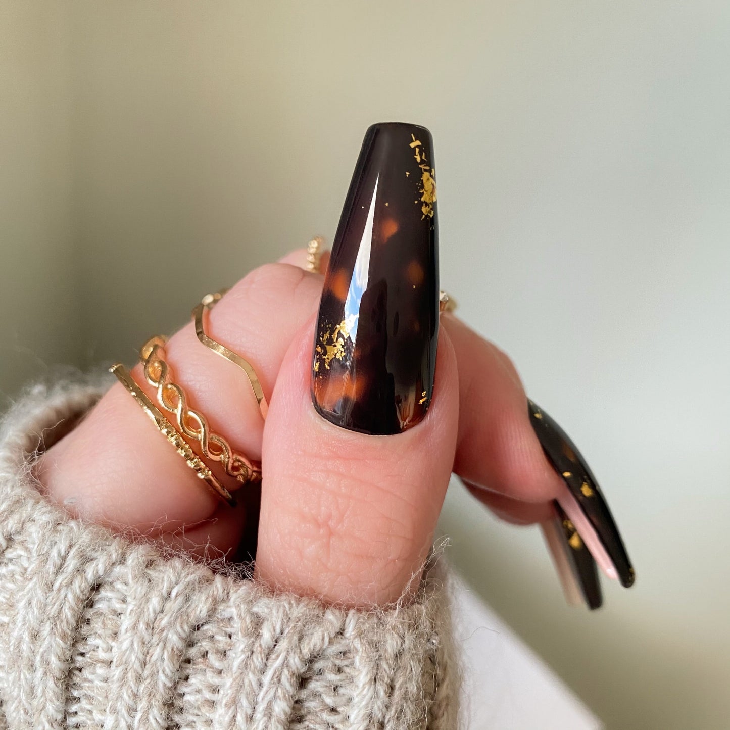 DIPPY COW NAILS