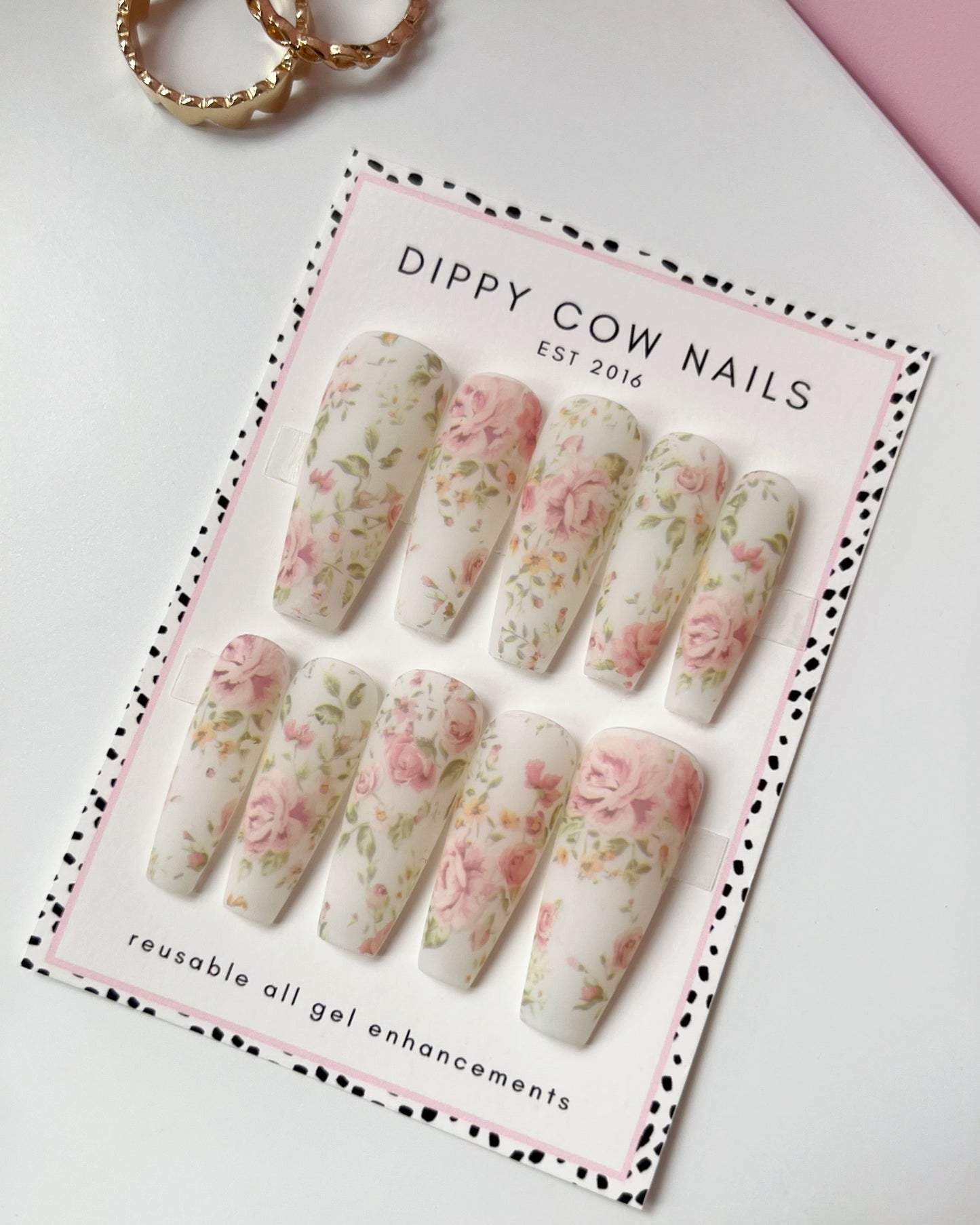  DIPPY COW NAILS