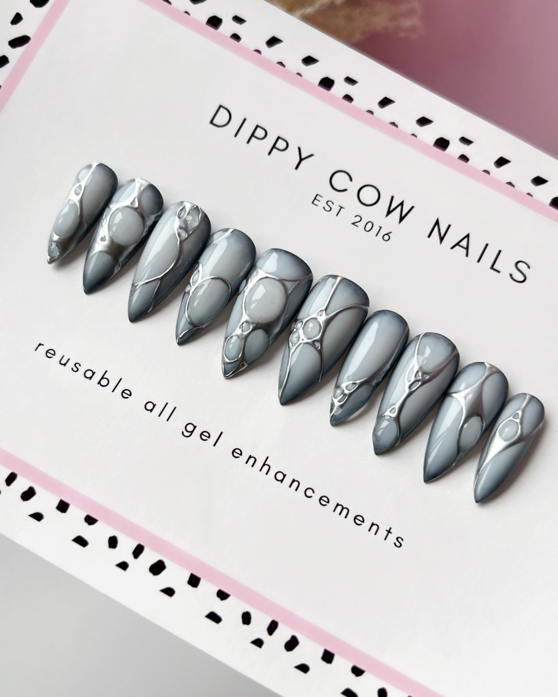  DIPPY COW NAILS