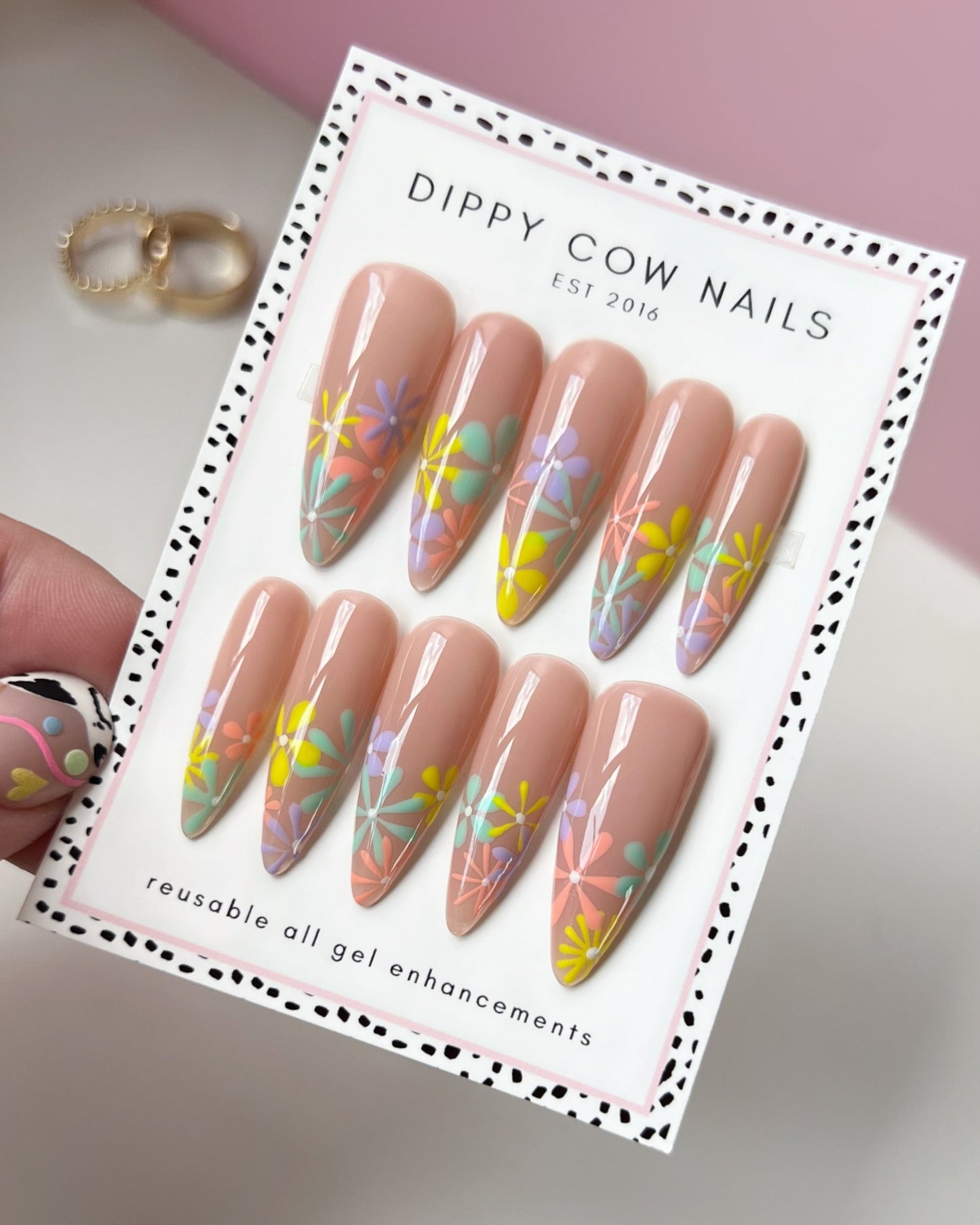  DIPPY COW NAILS