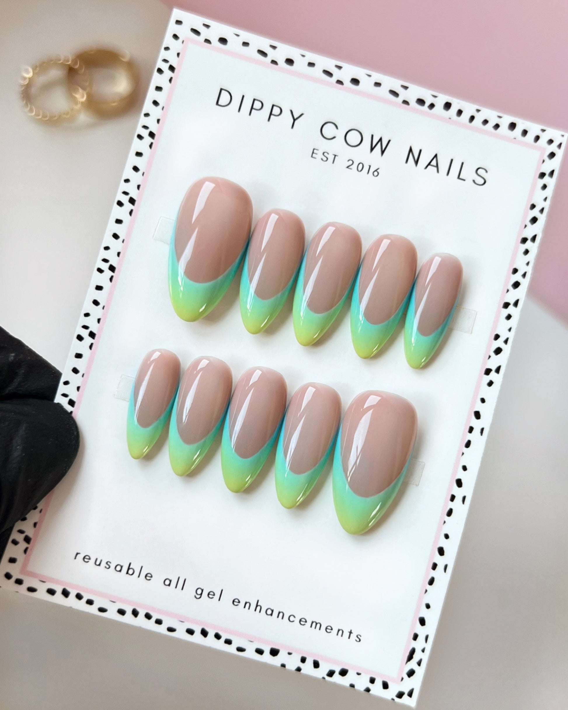  DIPPY COW NAILS