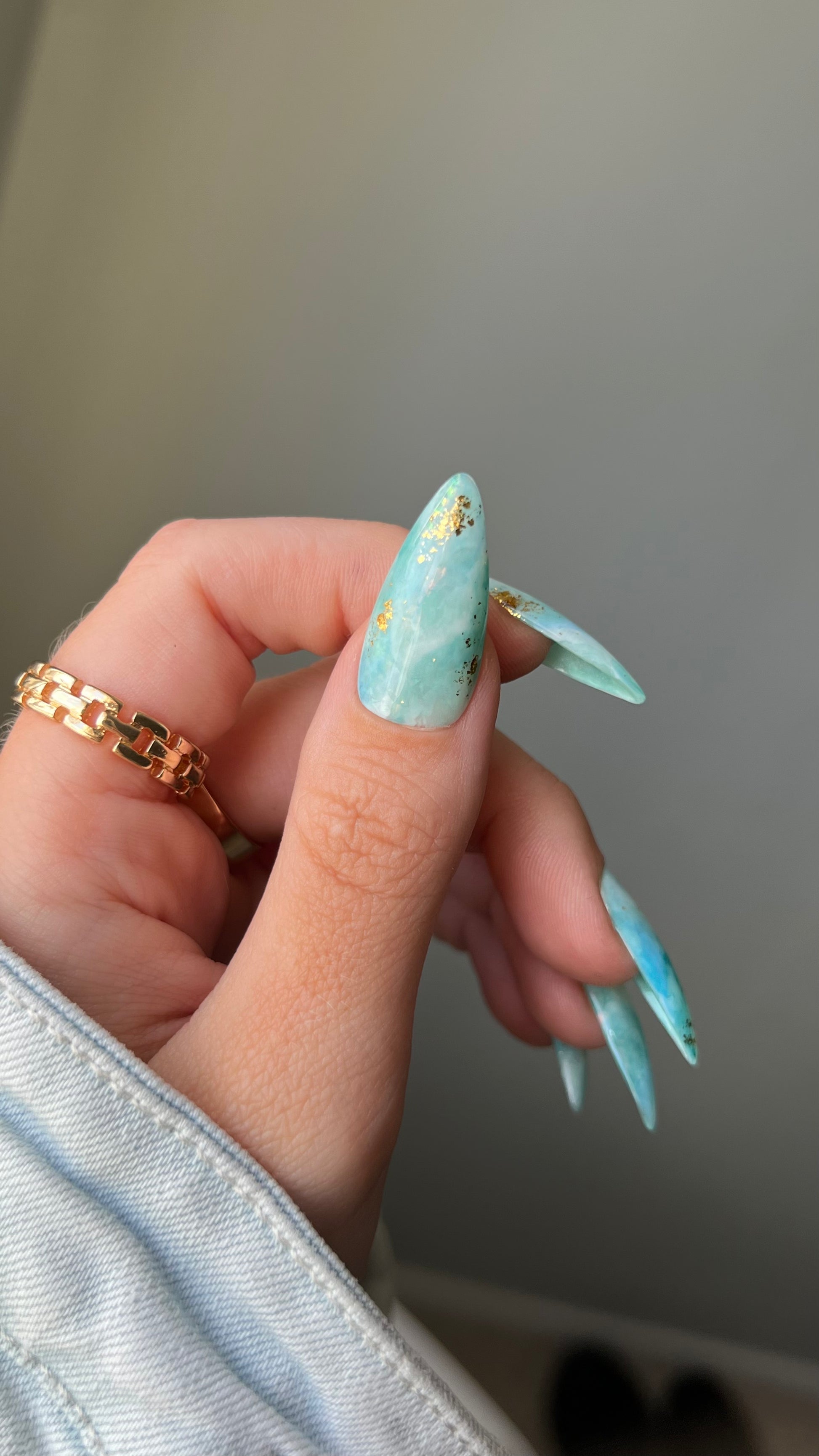 Sea Breeze DIPPY COW NAILS